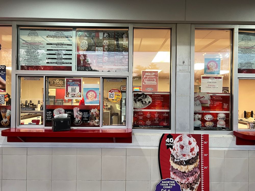 Bruster's Real Ice Cream Logo