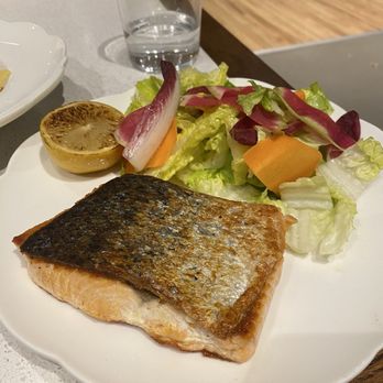 Eataly - Salmon - Pizza Near Me - Millburn, New Jersey