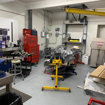 JBs Power Centre Ltd West Edmonton - JBs engine assembly "clean & temperature control room " - Auto Parts & Supplies Near Me - Edmonton, Alberta JBs Power Centre Ltd West Edmonton - JBs engine assembly "clean & temperature control room " - Auto Parts & Supplies Near Me - Edmonton, Alberta