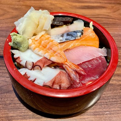 Hide Sushi by null