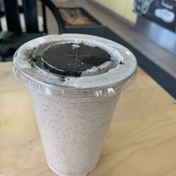 Grind Hamburgers - Oreo milkshake 10/10