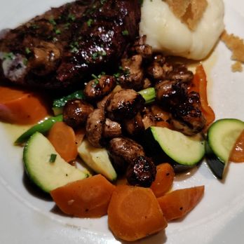 Reds - Mushroom steak - Venues & Event Spaces Near Me - Mississauga, Ontario Reds - Mushroom steak - Venues & Event Spaces Near Me - Mississauga, Ontario