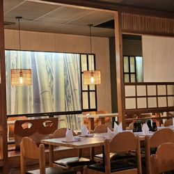 Kampai Sushi Bar - Updated decor
