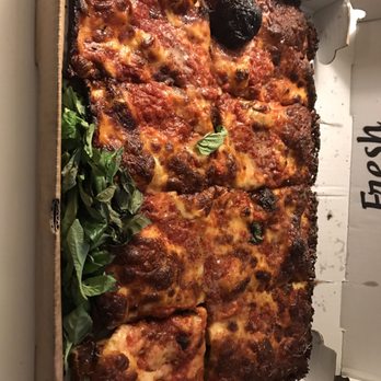 MAMA'S TOO! - House pizza - Pizza Near Me - New York, New York MAMA'S TOO! - House pizza - Pizza Near Me - New York, New York