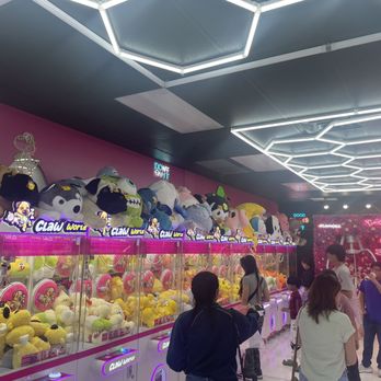 Claw World - Inside - Arcades Near Me - Las Vegas, Nevada Claw World - Inside - Arcades Near Me - Las Vegas, Nevada