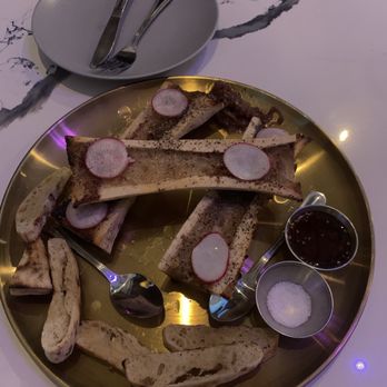 Humo Woodfire Oven Kitchen - Bone marrow appetizer - Pizza Near Me - El Paso, Texas