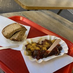 Best Worscht in Town - Vegan currywurst