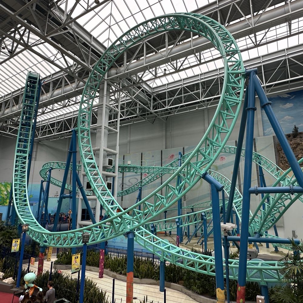 SpongeBob Rock Bottom Plunge - Amusement Parks Near Me - Bloomington, Minnesota