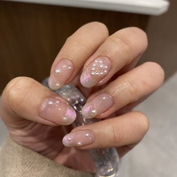 Krystal Oh Nails - pearl/ombre design - Nail Salons Near Me - New York, New York