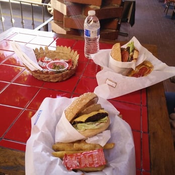 Nantli Burger - Hamburguesa Vaquerita y Al Pastor - Burgers Near Me - Nueva Tijuana, BCN Nantli Burger - Hamburguesa Vaquerita y Al Pastor - Burgers Near Me - Nueva Tijuana, BCN