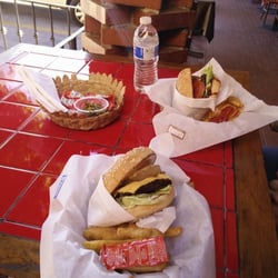 Nantli Burger - Hamburguesa Vaquerita y Al Pastor