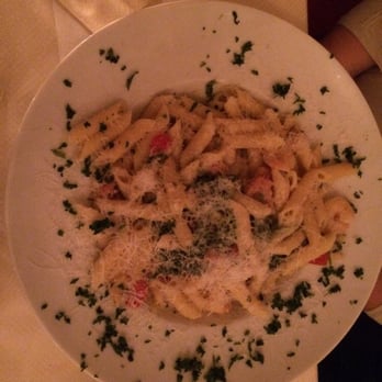 Tiepolo - Penne mit Garnelen - Bars Near Me - Langen, HE