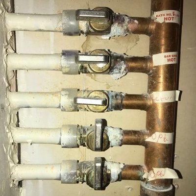 Hinsdale Heating and Cooling Logo