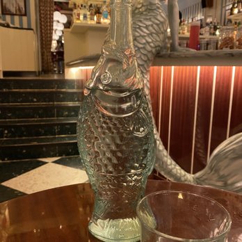 Villa Capri - Italian Near Me - Madrid, M Villa Capri - Italian Near Me - Madrid, M