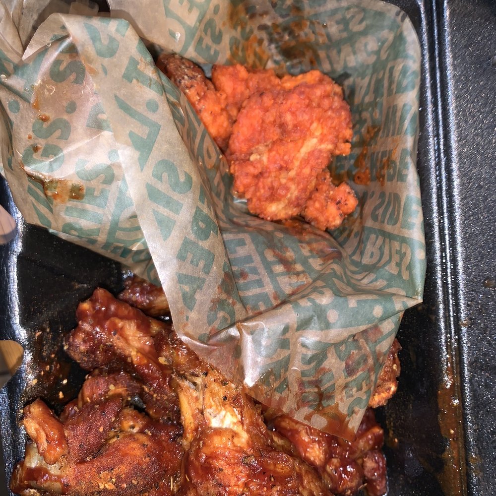 Wingstop - Chicken Wings Near Me - Fontana, California