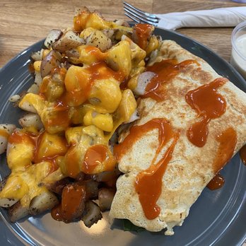 Cafe Dantorels - Chicken Pesto Crepe - Cafes Near Me - Sacramento, California Cafe Dantorels - Chicken Pesto Crepe - Cafes Near Me - Sacramento, California