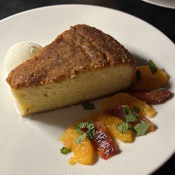 Fioretta - Olive Oil Cake - Italian Near Me - Chicago, Illinois