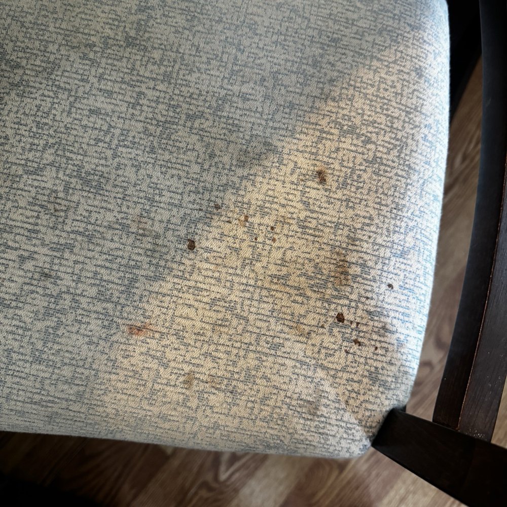 RealJoy Vacations - Stains on bar stool - Vacation Rentals Near Me - Destin, Florida RealJoy Vacations - Stains on bar stool - Vacation Rentals Near Me - Destin, Florida