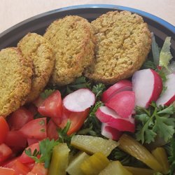 Barbonzai Lebanese Eatery - Yellow falafel bowl!