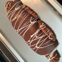 Sweet Taste of Texas - Yummy caramel and chocolate with pecans