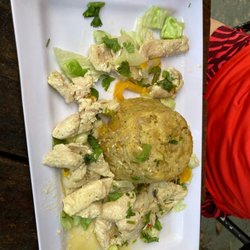 Noelia's - Chicken and mofongo