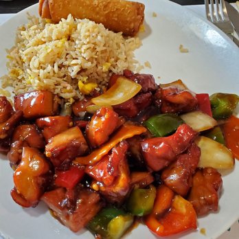 Ha Long Bay - Bourbon chicken lunch special with fried rice and egg roll - Chinese Near Me - Dunedin, Florida