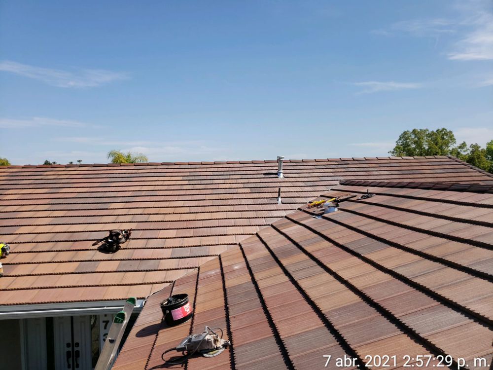 Slide of Best Bet Roofing