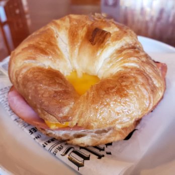 Charleston Coffee - Coffee & Tea Near Me - Cudahy, Wisconsin Charleston Coffee - Coffee & Tea Near Me - Cudahy, Wisconsin