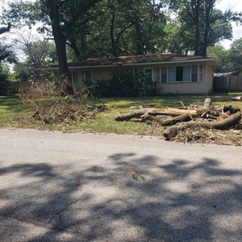 Nwi Tree Surgeons - Images of debris left behind - Tree Services Near Me