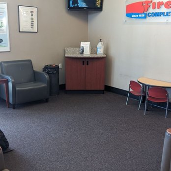 Firestone Complete Auto Care - The waiting room. - Tires Near Me - Albuquerque, New Mexico