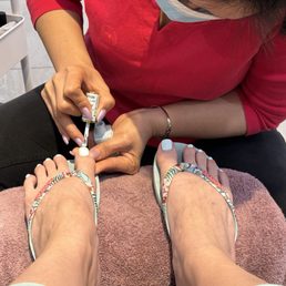 Toes