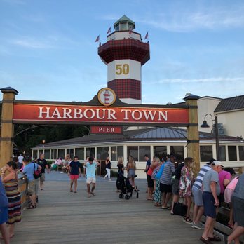 Harbour Town - Shopping Centers Near Me - Hilton Head Island, South Carolina Harbour Town - Shopping Centers Near Me - Hilton Head Island, South Carolina
