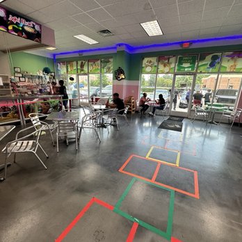 Vida Dulce - Inside - Ice Cream & Frozen Yogurt Near Me - Cary, North Carolina