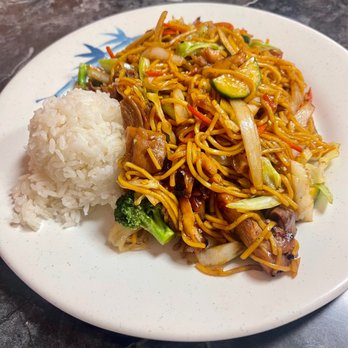 Happy At the Bay - Chicken yakisoba - Japanese Near Me - Renton, Washington Happy At the Bay - Chicken yakisoba - Japanese Near Me - Renton, Washington
