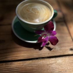 Palmys Pacific Beach - Lavender latte