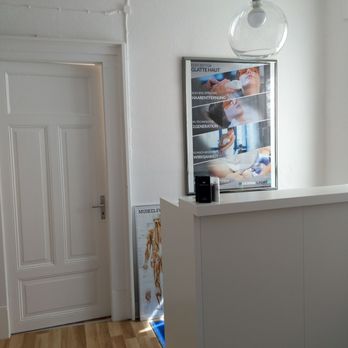 Derma Light Haarentfernung - Es lohnt sich :) - Laser Hair Removal Near Me - Hamburg, HH