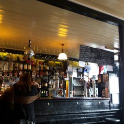 Hackett's Bar - Very  cozy.