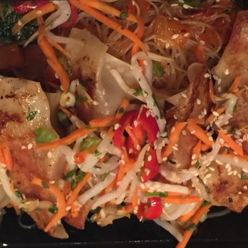 ClusterTruck - Chicken Potsticker Stir Fry - Food Delivery Services Near Me - Indianapolis, Indiana