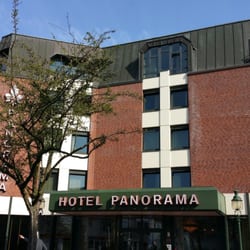 Hotel Panorama - View from the street.