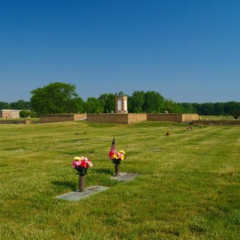 Covington Memorial Funeral Home - Funeral Services & Cemeteries Near Me - Fort Wayne, Indiana Covington Memorial Funeral Home - Funeral Services & Cemeteries Near Me - Fort Wayne, Indiana