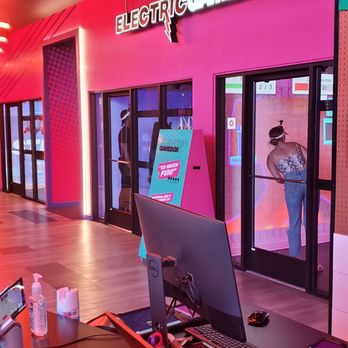 Immersive Gamebox - Grandscape, The Colony - Virtual Reality Centers Near Me - The Colony, Texas