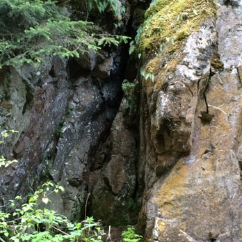 Lower Reid Falls - Hiking Near Me