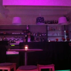 The Swan - Locale all'interno