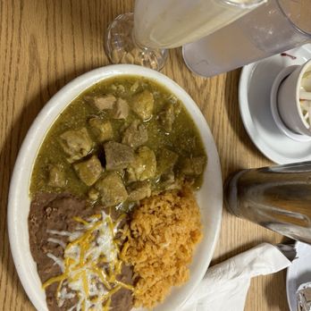 California Classic Cafe - Chili verde platter - American Near Me - Victorville, California California Classic Cafe - Chili verde platter - American Near Me - Victorville, California