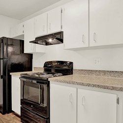 Paddock Place Apartment Homes