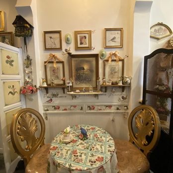 Coterie Tea & Eatery - Bird themed section - Tea Rooms Near Me - Upland, California Coterie Tea & Eatery - Bird themed section - Tea Rooms Near Me - Upland, California
