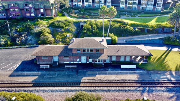 Del Mar Train Station - This is a new roof installation of the Del Mar Train Station
