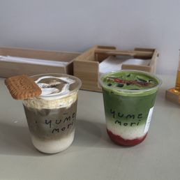 hojicha tiramisu and strawberry matcha hojicha tiramisu and strawberry matcha