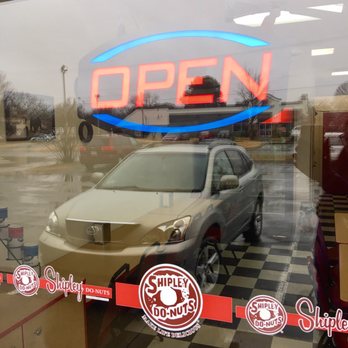 Shimmery Donuts - Jules wuz here! - Donuts Near Me - Conway, Arkansas Shimmery Donuts - Jules wuz here! - Donuts Near Me - Conway, Arkansas