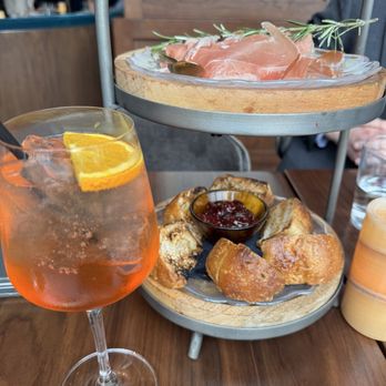 L'Ardente - Prosciutto Di Parma and their Spritz (YUM!) - Italian Near Me - Washington, DC, District of Columbia L'Ardente - Prosciutto Di Parma and their Spritz (YUM!) - Italian Near Me - Washington, DC, District of Columbia